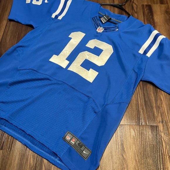 Andrew Luck Colts Jersey - Picture 3 of 8